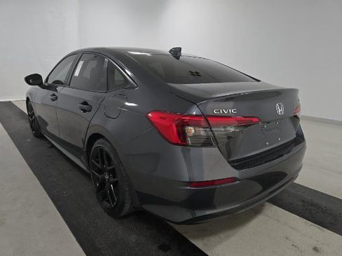 Used 2022 Honda Civic Sport image 6