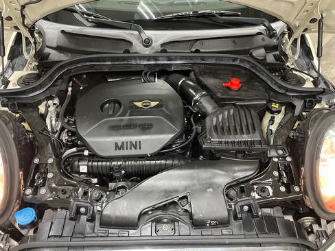 Used 2017 MINI Cooper S w/ Premium Package image 37