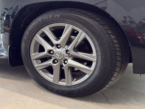 Used 2013 Lexus LX 570 4WD image 54
