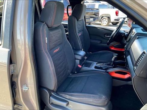 Used 2023 Nissan Frontier Pro-X w/ Pro Convenience Package RWD image 6
