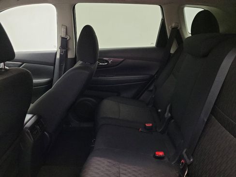 Used 2020 Nissan Rogue SV AWD/4WD image 18