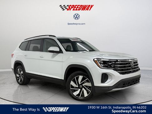 New 2026 Volkswagen Atlas SE image 1