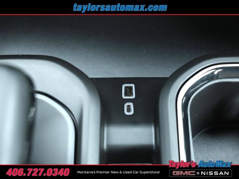 Used 2024 GMC Sierra 1500 AT4 image 23