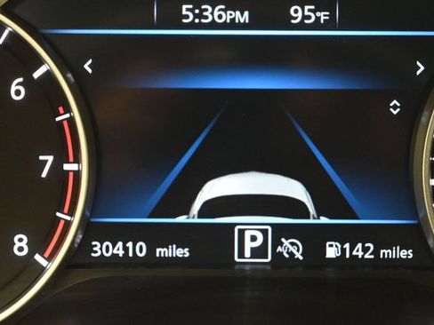 Used 2025 Nissan Sentra SV FWD image 4