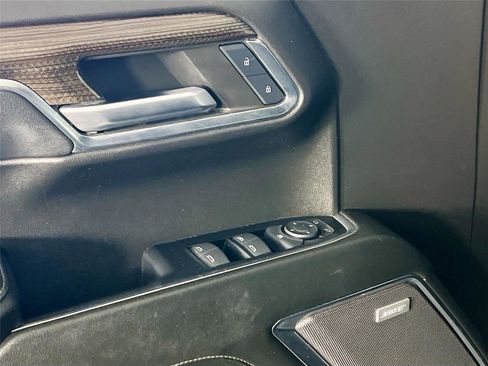 Used 2023 Chevrolet Silverado 1500 LT Trail Boss w/ Convenience Package II image 17