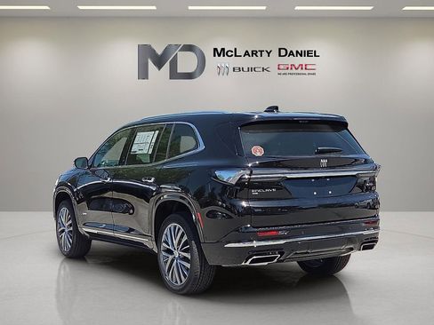 New 2026 Buick Enclave Avenir w/ Super Cruise Package AWD/4WD image 4