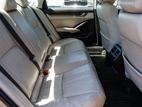 Used 2018 Honda Accord EX-L image 22