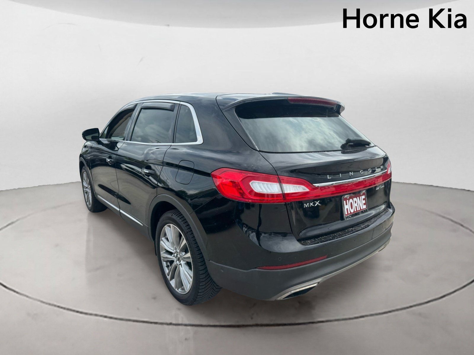Used 2018 Lincoln MKX Reserve AWD/4WD image 5