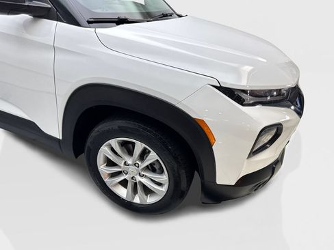 Used 2023 Chevrolet TrailBlazer LS FWD image 19