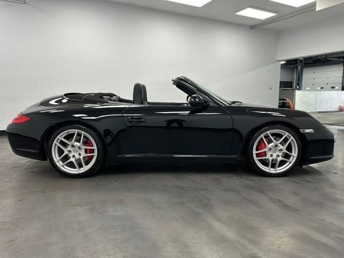Used 2010 Porsche 911 Carrera S RWD image 22