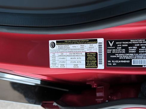 New 2024 VinFast VF 9 Plus AWD/4WD image 46