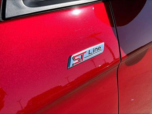 Used 2024 Ford Edge ST-Line image 24