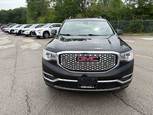Used 2019 GMC Acadia Denali AWD/4WD image 9