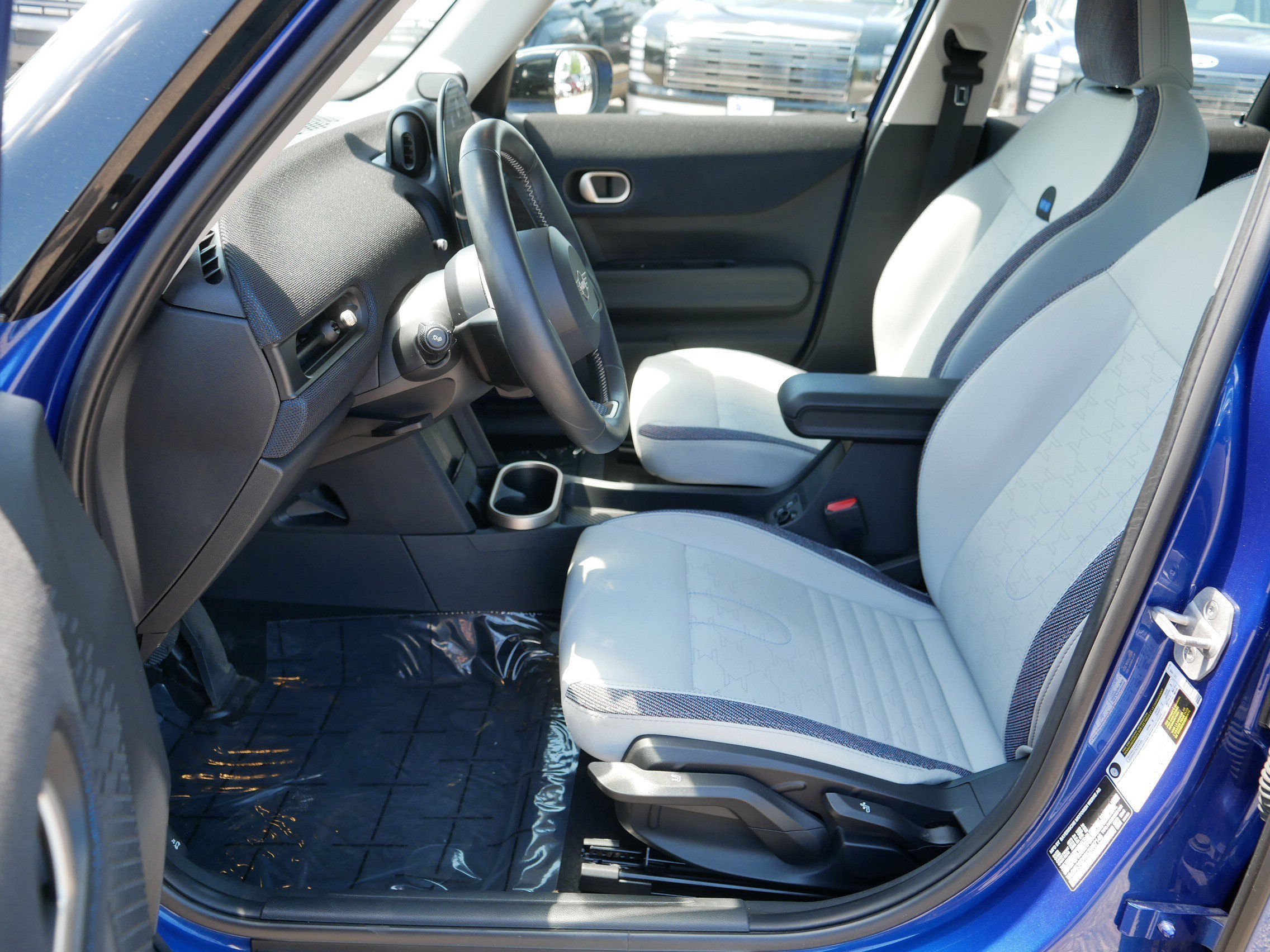 Used 2025 MINI Cooper S FWD image 12