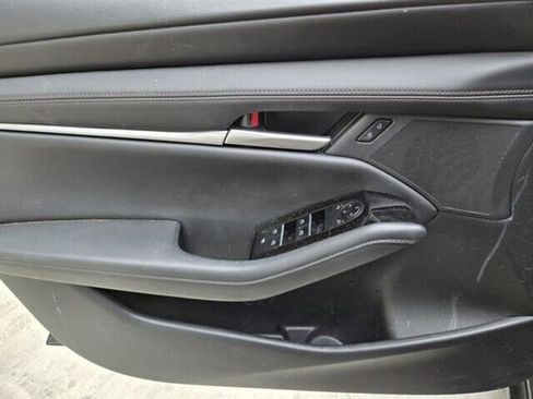 Certified 2025 MAZDA MAZDA3 s image 8