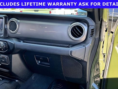 Used 2021 Jeep Wrangler Unlimited Sahara w/ Safety Group AWD/4WD image 13