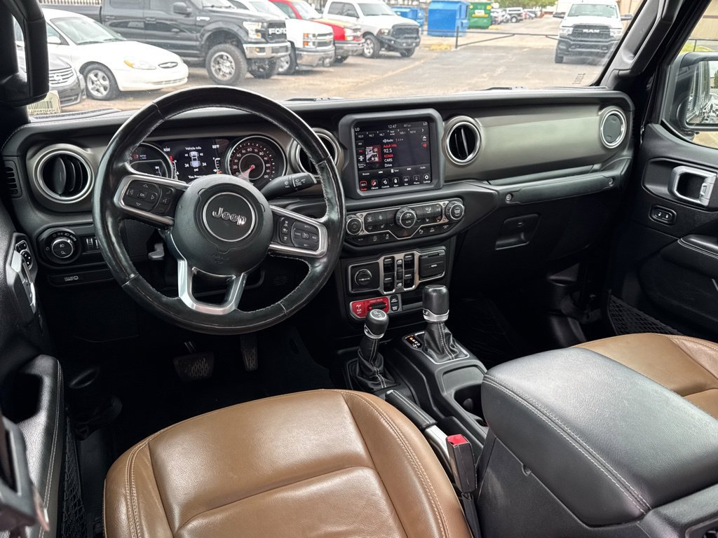 Used 2020 Jeep Gladiator Rubicon w/ Dual Top Group AWD/4WD image 7
