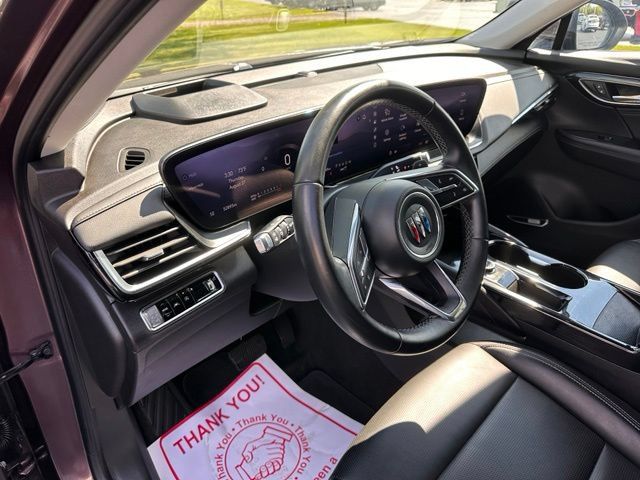 Used 2024 Buick Envision Preferred AWD/4WD image 17