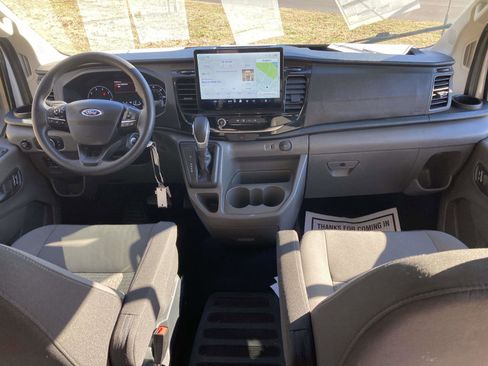 Used 2023 Ford Transit 350 XLT image 18