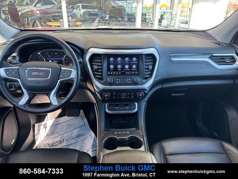 Used 2023 GMC Acadia SLT image 12