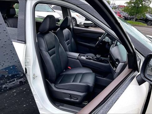 Used 2023 Nissan Rogue SL FWD image 28
