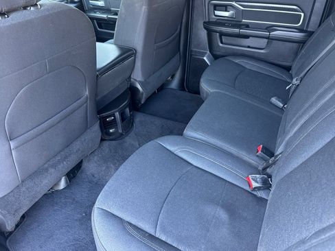 Used 2025 RAM 2500 Big Horn AWD/4WD image 15