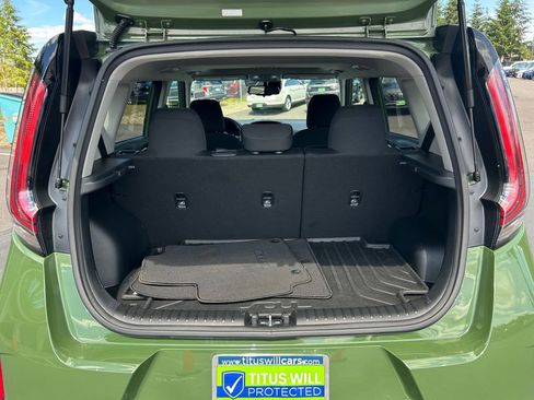 Used 2023 Kia Soul EX image 23