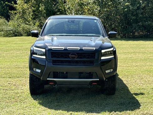 New 2026 Nissan Frontier PRO-4X w/ Pro-4x Convenience Package image 14
