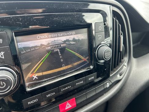 Used 2022 RAM ProMaster City Tradesman FWD image 14