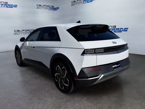 Used 2024 Hyundai Ioniq 5 SE image 7