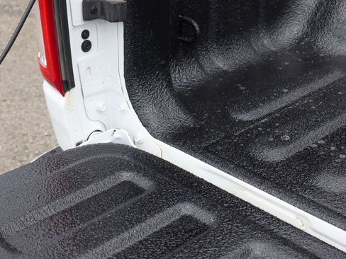 Used 2022 RAM 1500 Big Horn RWD image 9