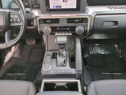 Certified 2026 Toyota Tacoma SR5 RWD image 18