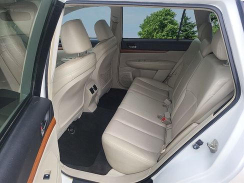 Used 2014 Subaru Outback 2.5i Limited image 11