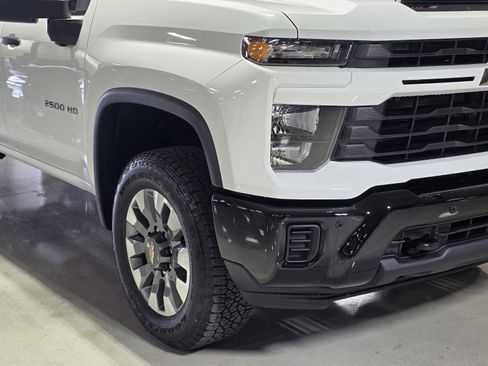New 2026 Chevrolet Silverado 2500 Custom w/ Custom Value Package image 10