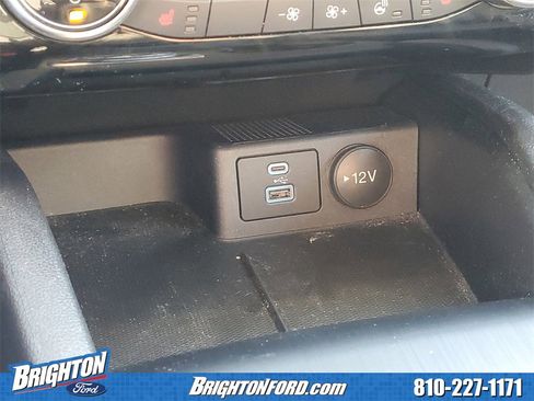 Used 2022 Ford Escape SEL w/ Class II Trailer Tow Package image 27