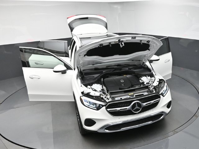 Used 2027 Mercedes-Benz GLC 300 image 47