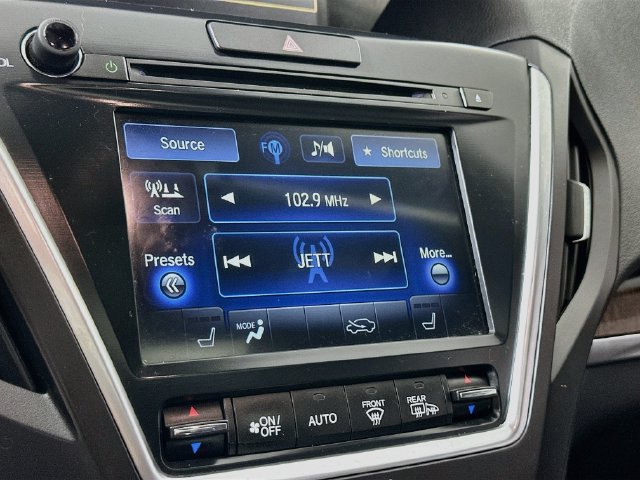 Used 2017 Acura MDX SH-AWD image 17