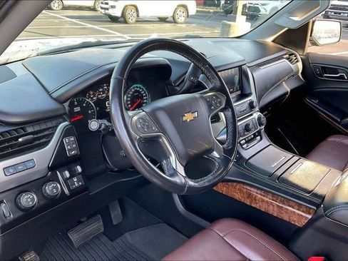 Used 2020 Chevrolet Tahoe Premier w/ Premier Plus Edition AWD/4WD image 14