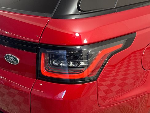 Used 2022 Land Rover Range Rover Sport HSE Silver Edition image 34