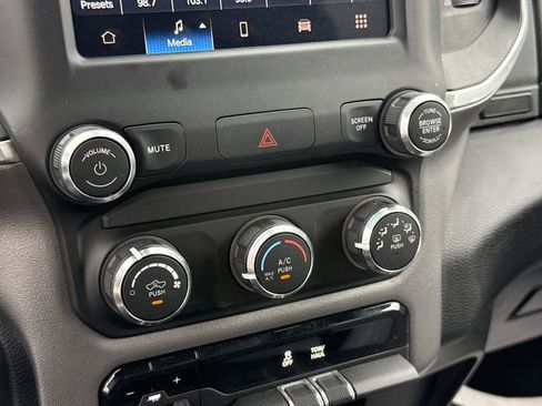 Used 2024 RAM 2500 Big Horn w/ Bed Utility Group image 36