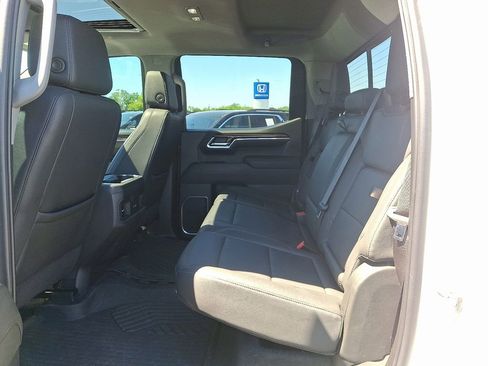 Certified 2024 Chevrolet Silverado 1500 LT Trail Boss w/ LT Trail Boss Premium Package AWD/4WD image 10