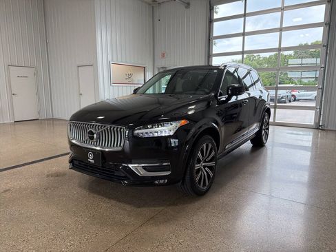 Used 2024 Volvo XC90 B6 Core w/ Protection Package Premier AWD/4WD image 2