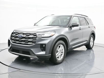 New 2025 Ford Explorer Active w/ Active Comfort Package