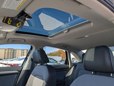 New 2026 Volkswagen Jetta SE image 16