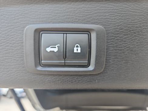 Used 2024 Mitsubishi Outlander SE AWD/4WD image 15