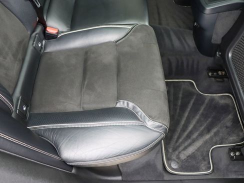 Used 2018 Volvo XC60 T6 R-Design w/ Convenience Package image 20