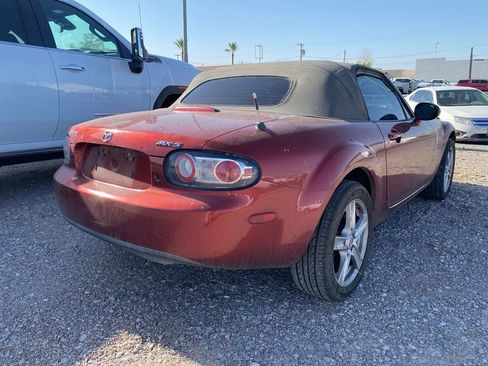 Used 2008 MAZDA MX-5 Miata Sport RWD image 4