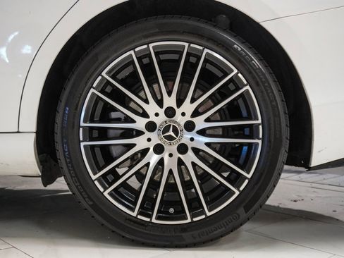 Used 2024 Mercedes-Benz C 300 4MATIC Sedan image 41