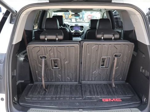 Used 2023 GMC Acadia AT4 w/ Technology Package AWD/4WD image 7