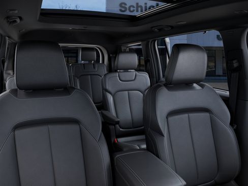 New 2025 Jeep Grand Cherokee L Limited w/ Luxury Tech Group II AWD/4WD image 50